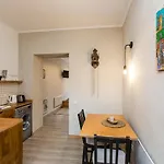 Modern On Lemkivska Apartment
