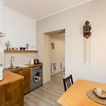 Modern On Lemkivska Apartment *