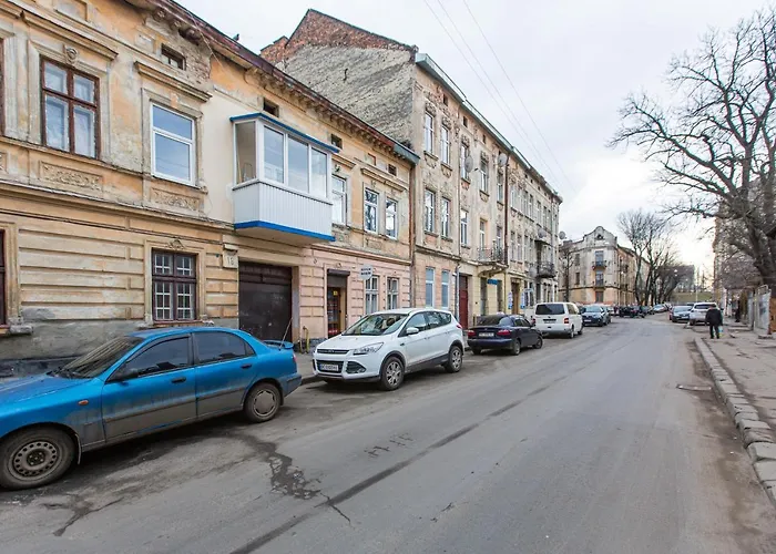 Modern On Lemkivska *